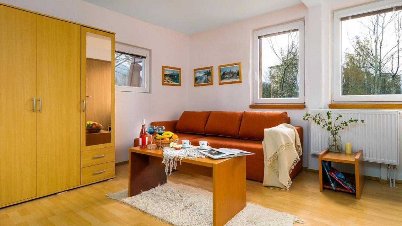 Vila Katarina 151 ตาตรันสกา ลอมนีจา ภายนอก รูปภาพ